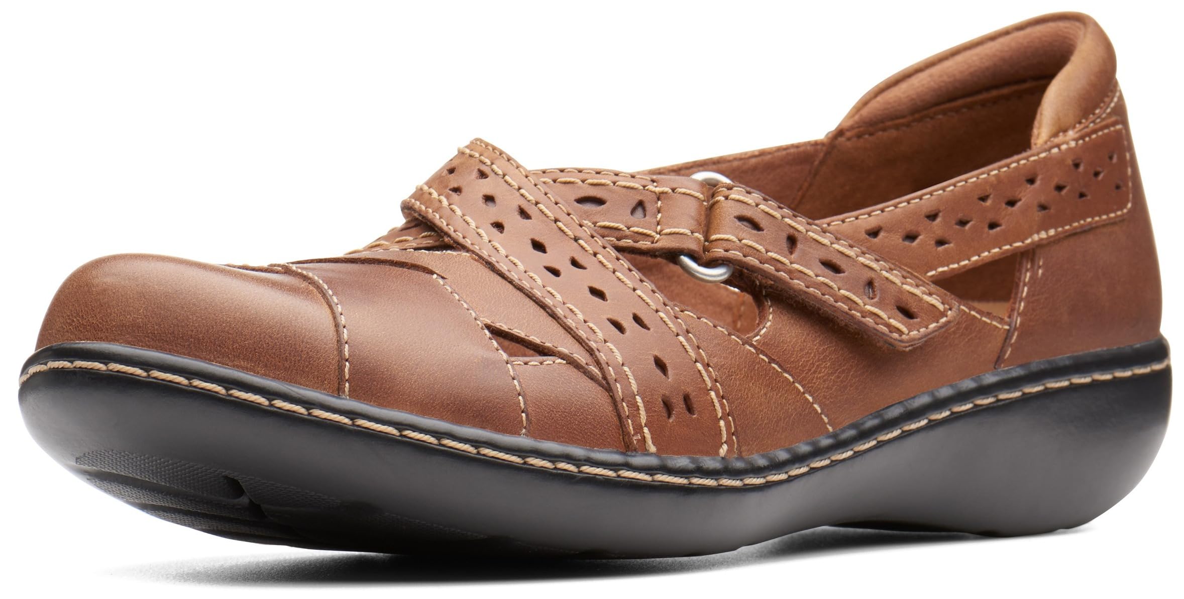 CLARKS Women's 26065650Slip-On Loafer