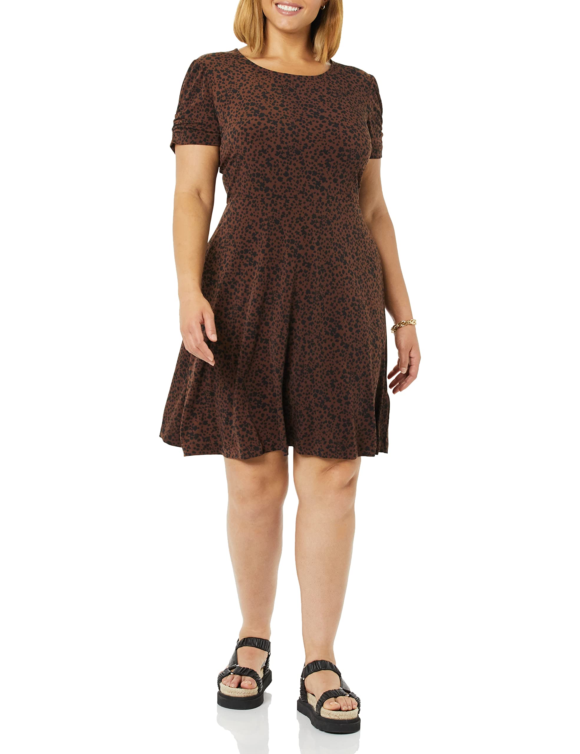 Amazon Essentials Women's Short Sleeve Round Neck Ruched A-Line Dress (Available