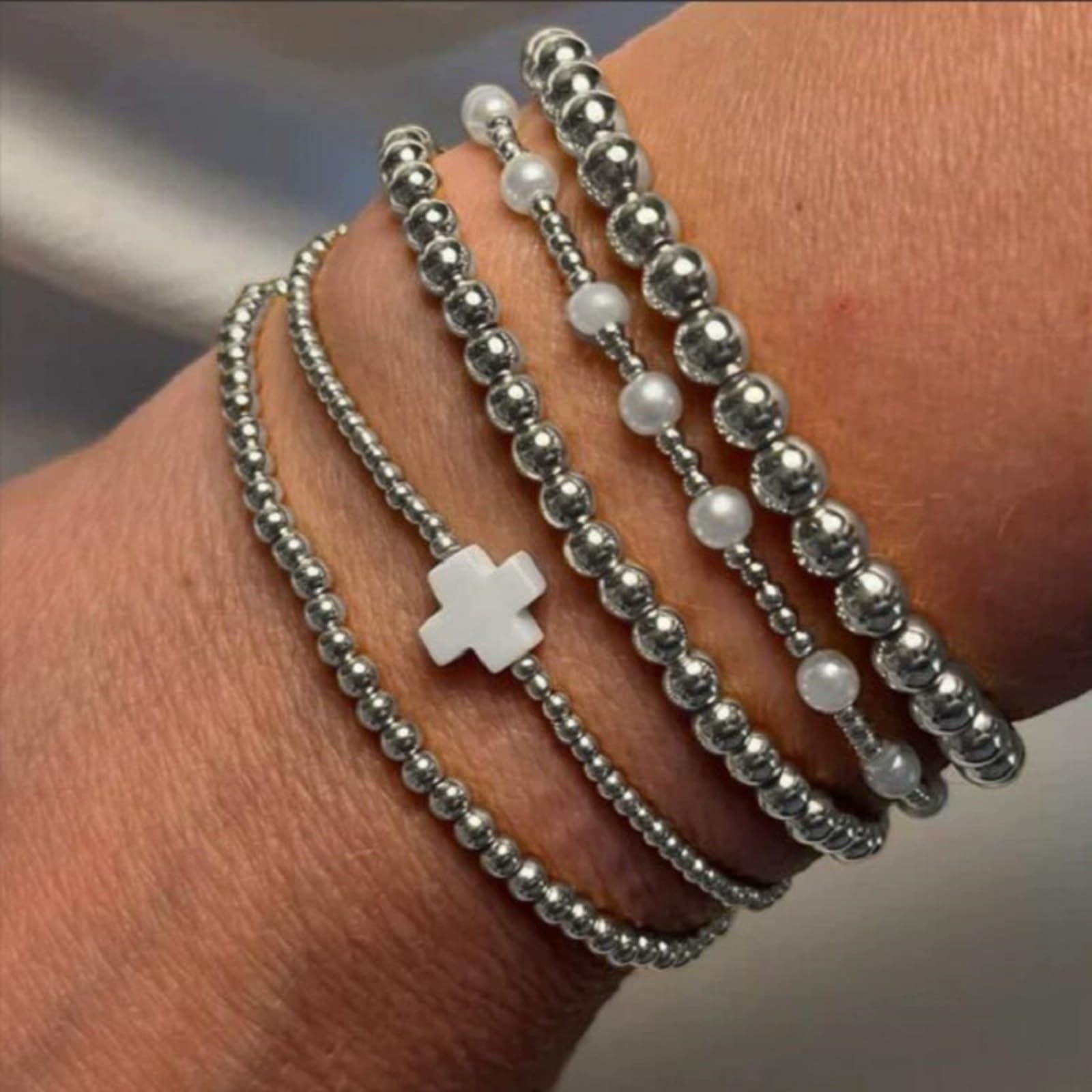 Braccialetto con croce di perle impilabili per donne regali roba alla moda bracc