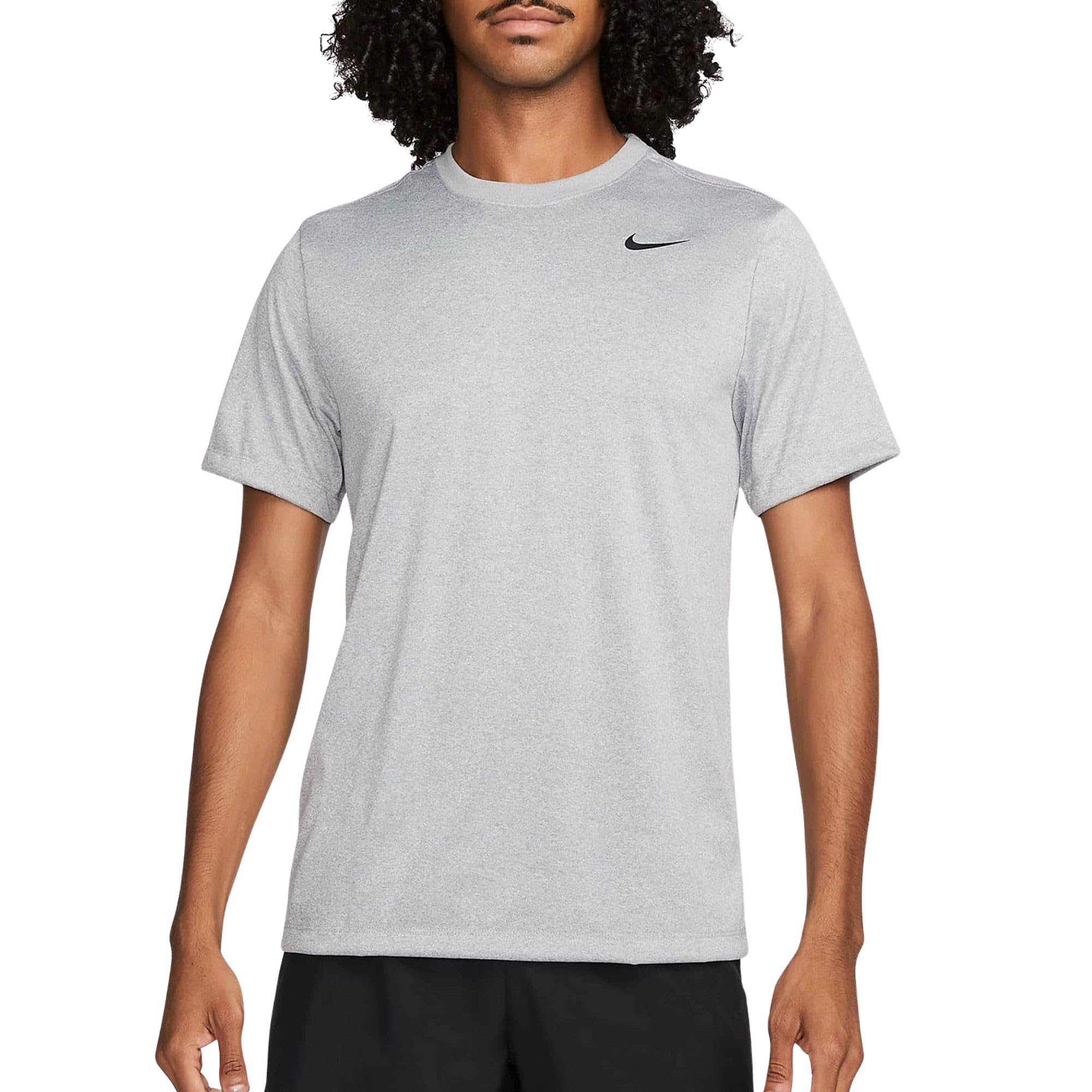 Nike Men's Sportswear Club T-Shirt