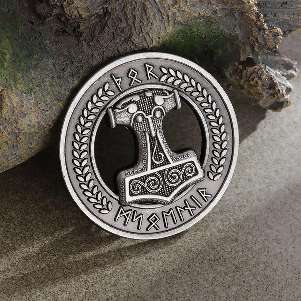 Nordic Mythology Retro Deity Odin Celtic Thor's Hammer Runes Brooch Suitable for