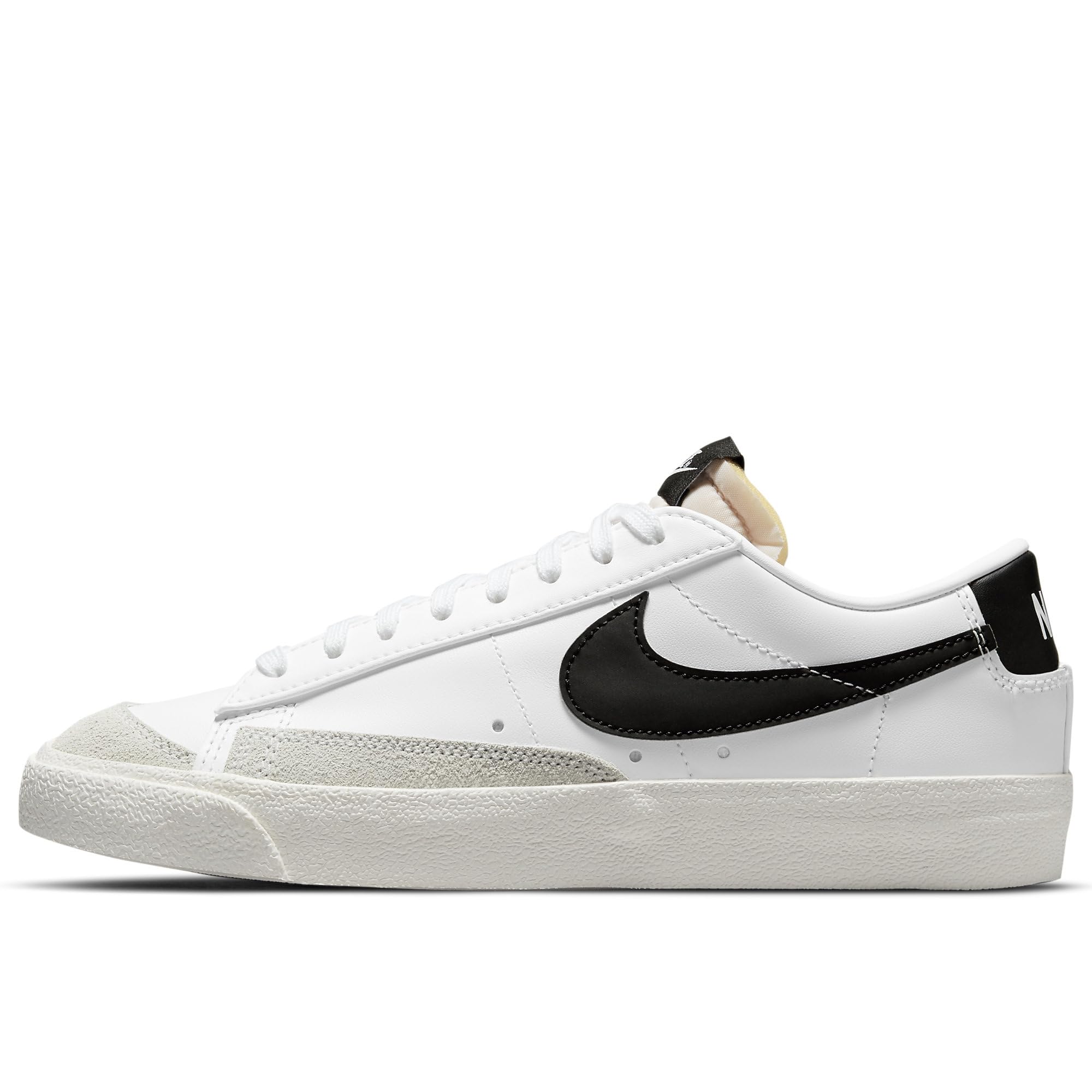 Nike Women's Blazer Low '77 Vintage Sneaker