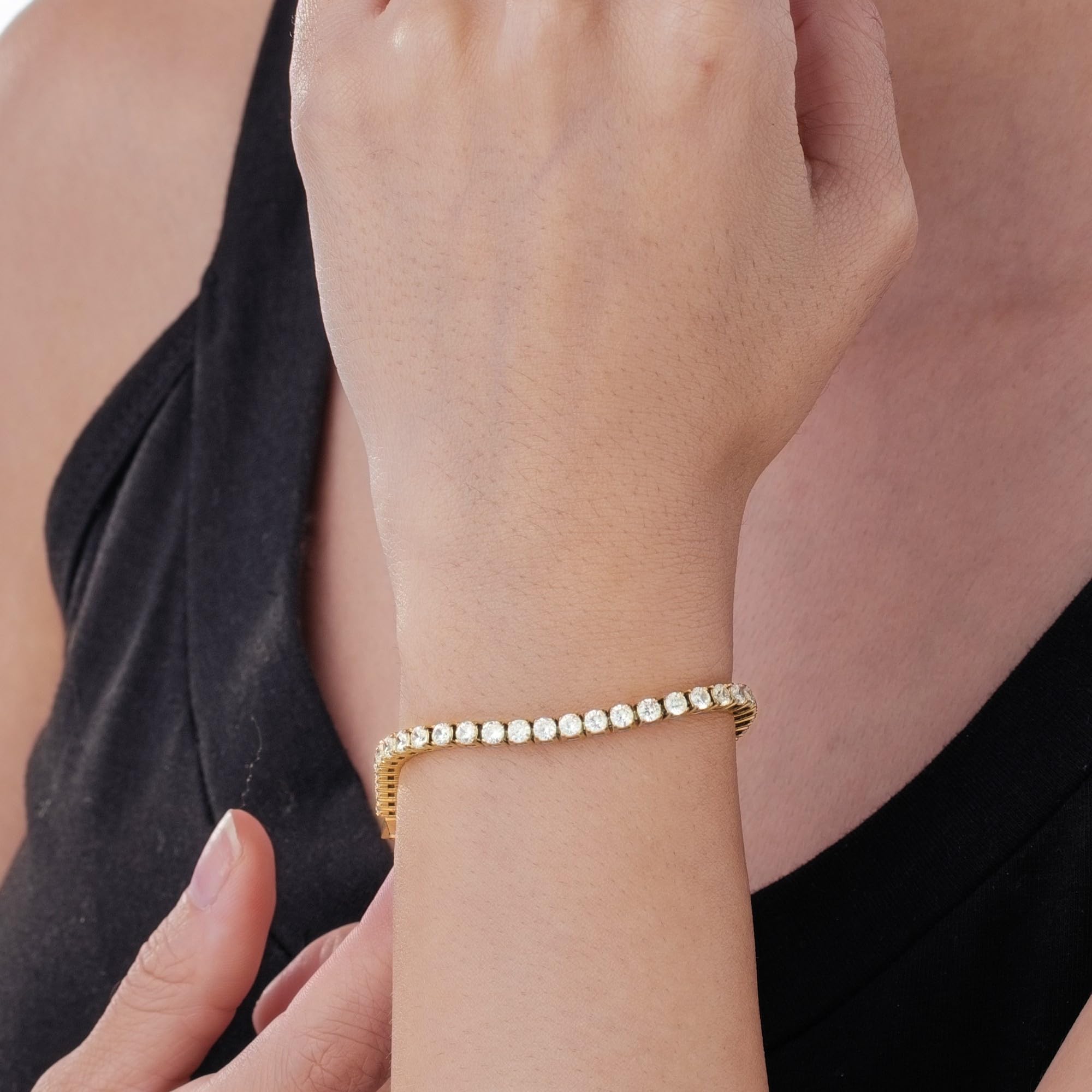 Elegant Sparkling Stainless Steel Tennis Bracelet for Women Perfect for Special 