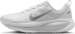 NIKE Vomero 18 SneakerWoman