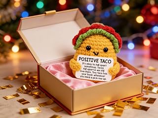 Crochet corn roll, Christmas stocking stuffers, holiday decorations, gifts for sons, mothers, fathers, daughters, sisters, friends and colleagues, full of care, excitement and encouragement