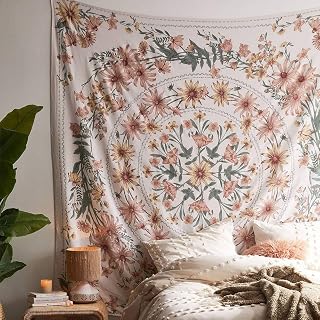 Bohemian Beige Mandala Wall Tapestry Hippie Flower Medallion White Crown Aesthetic Psychedelic Hippie Wall Decor for Bedroom Dorm 150×170cm