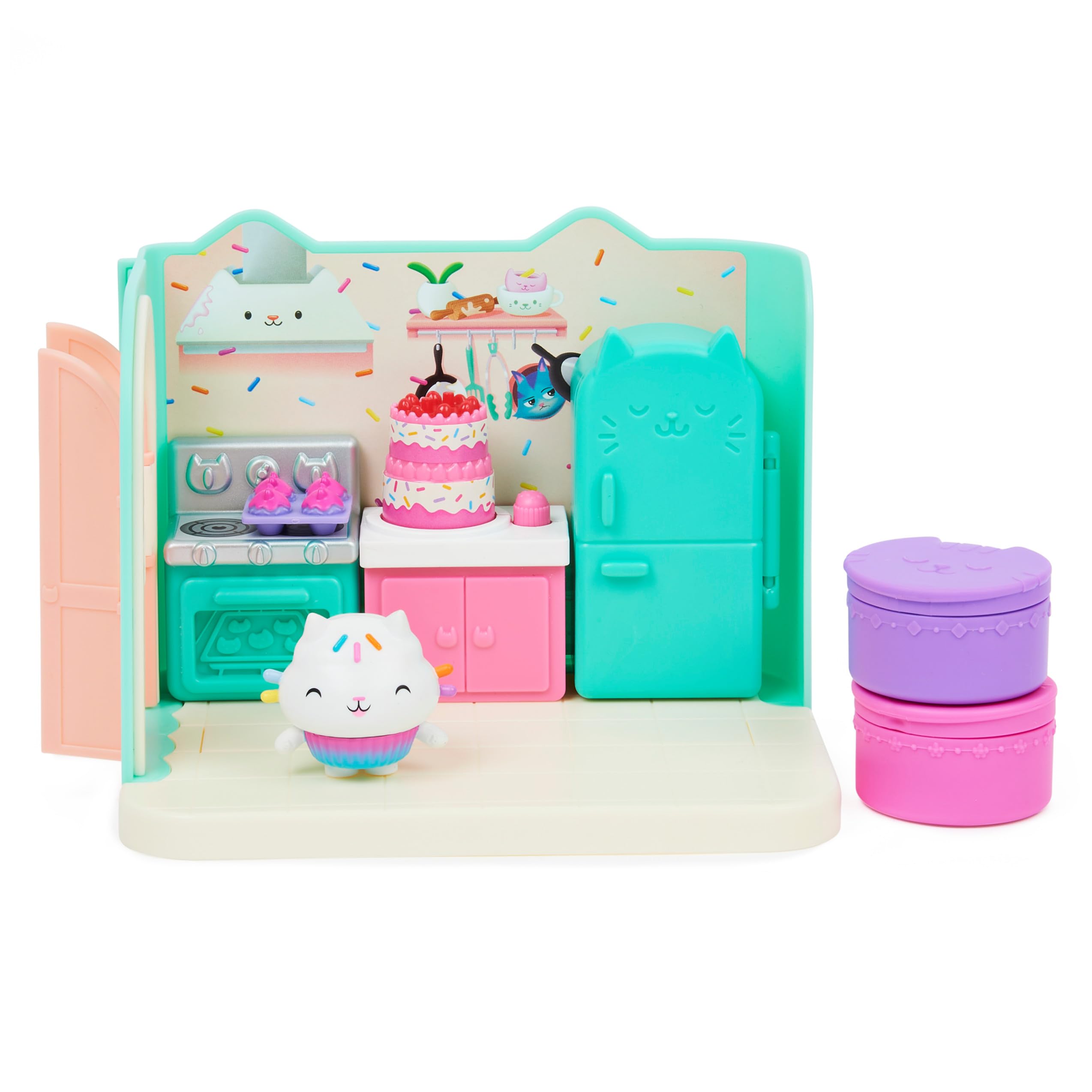 Gabby’s Dollhouse, Bakey with Cakey Kitchen with Figure and 3 Accessories, 3 Fur