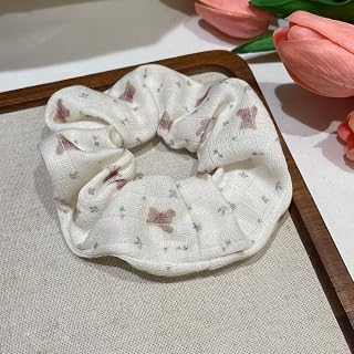 Bear Print Fabric Hair Scrunchies for Women, Soft Wave Design Hair Scrunchies, Hair Accessories for Daily Use, Office and Travel (Rice White)