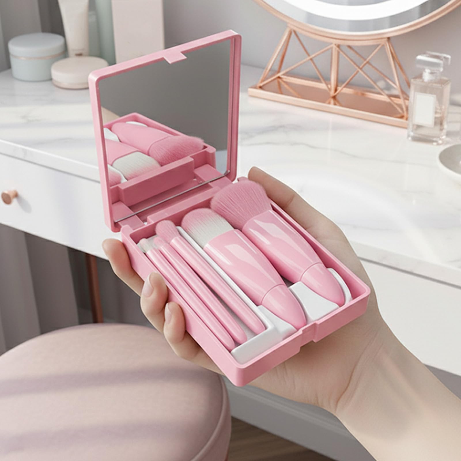 Travel Makeup Brushes Set of 5 - Portable Travel Mini Size Makeup Brush Set with