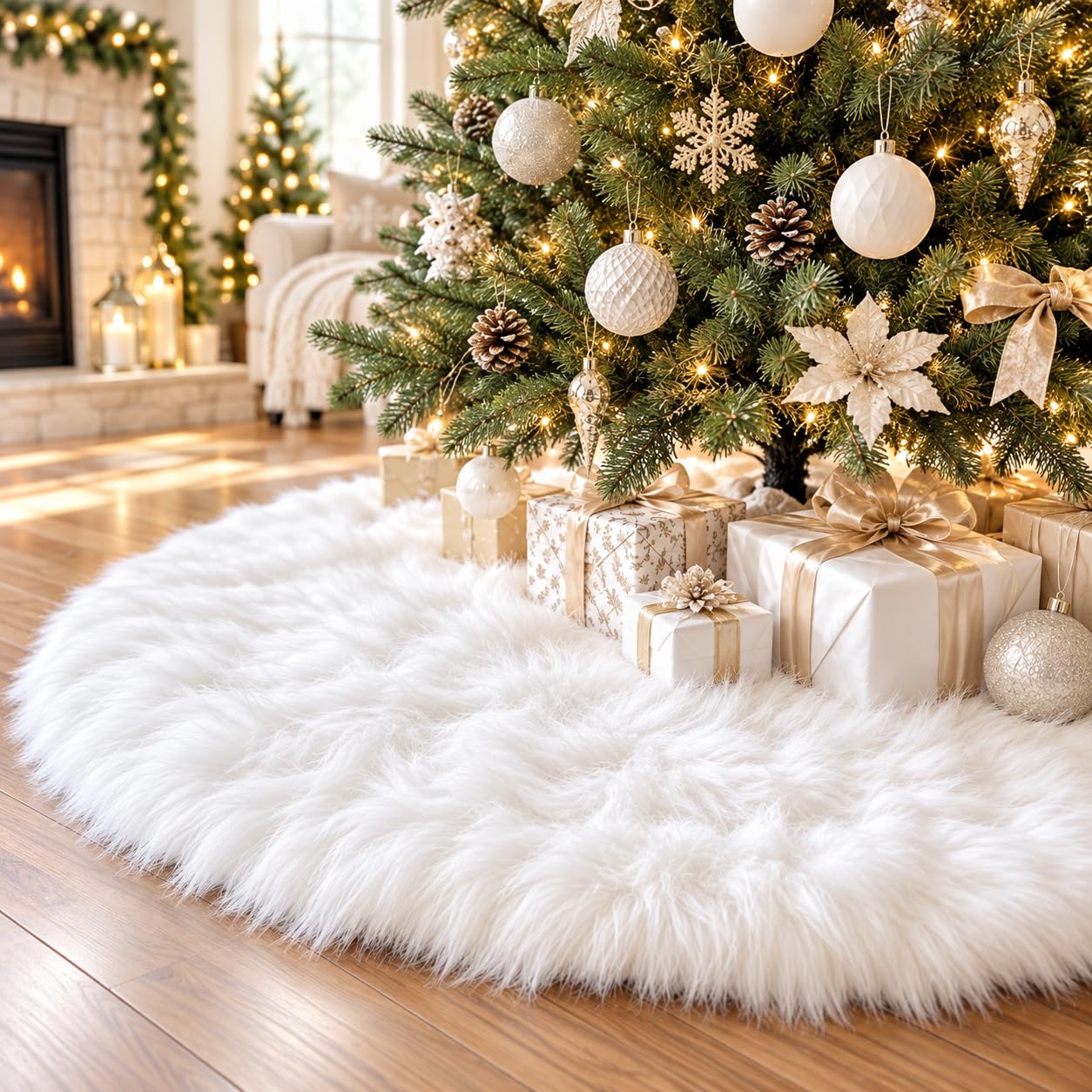 AISENO 48 Inch White Faux Fur Christmas Tree Skirt, Luxury Plush Tree Base Cover
