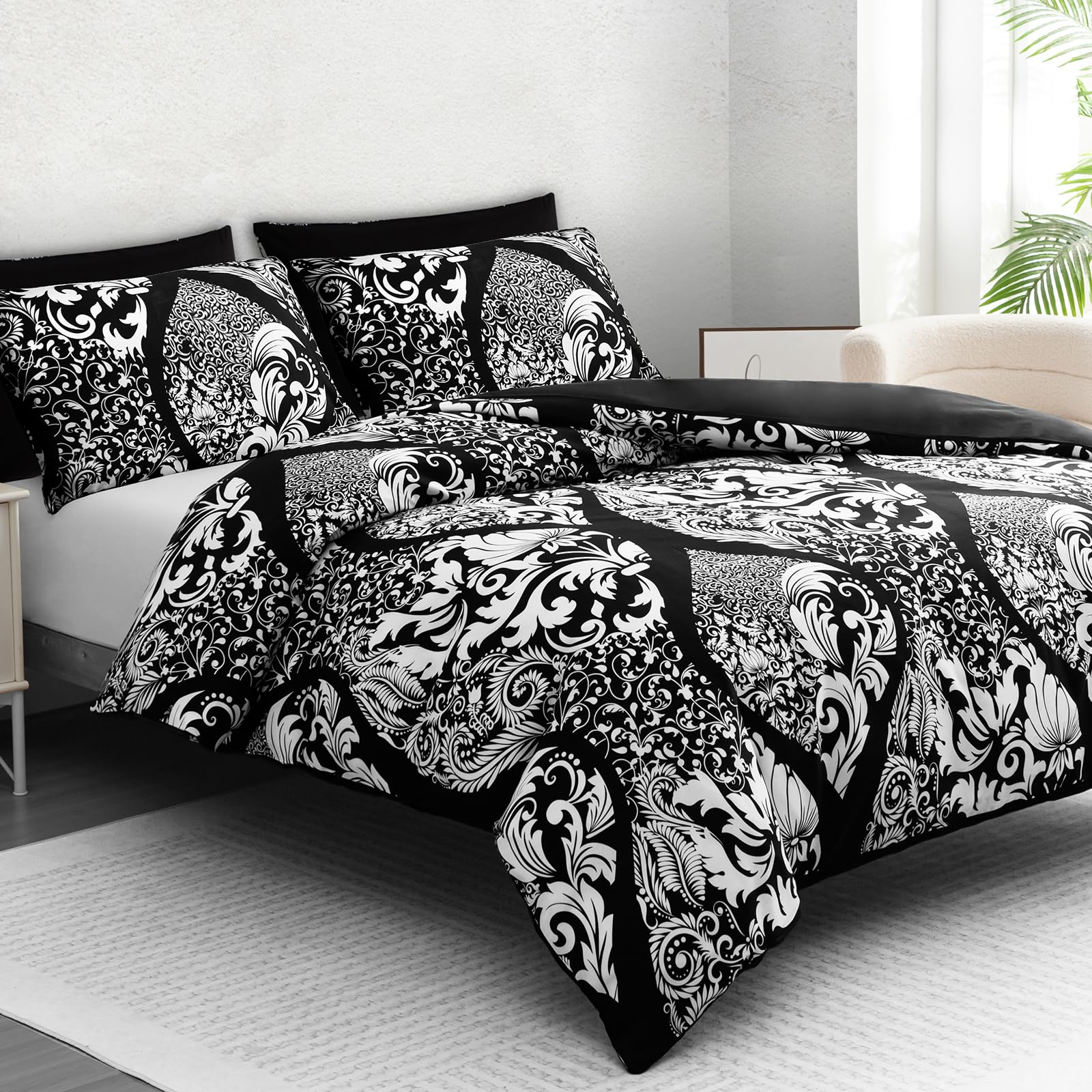 Pamposh 3 Pcs Single Duvet Cover Set with Matching Black Single Fitted Sheet 40 
