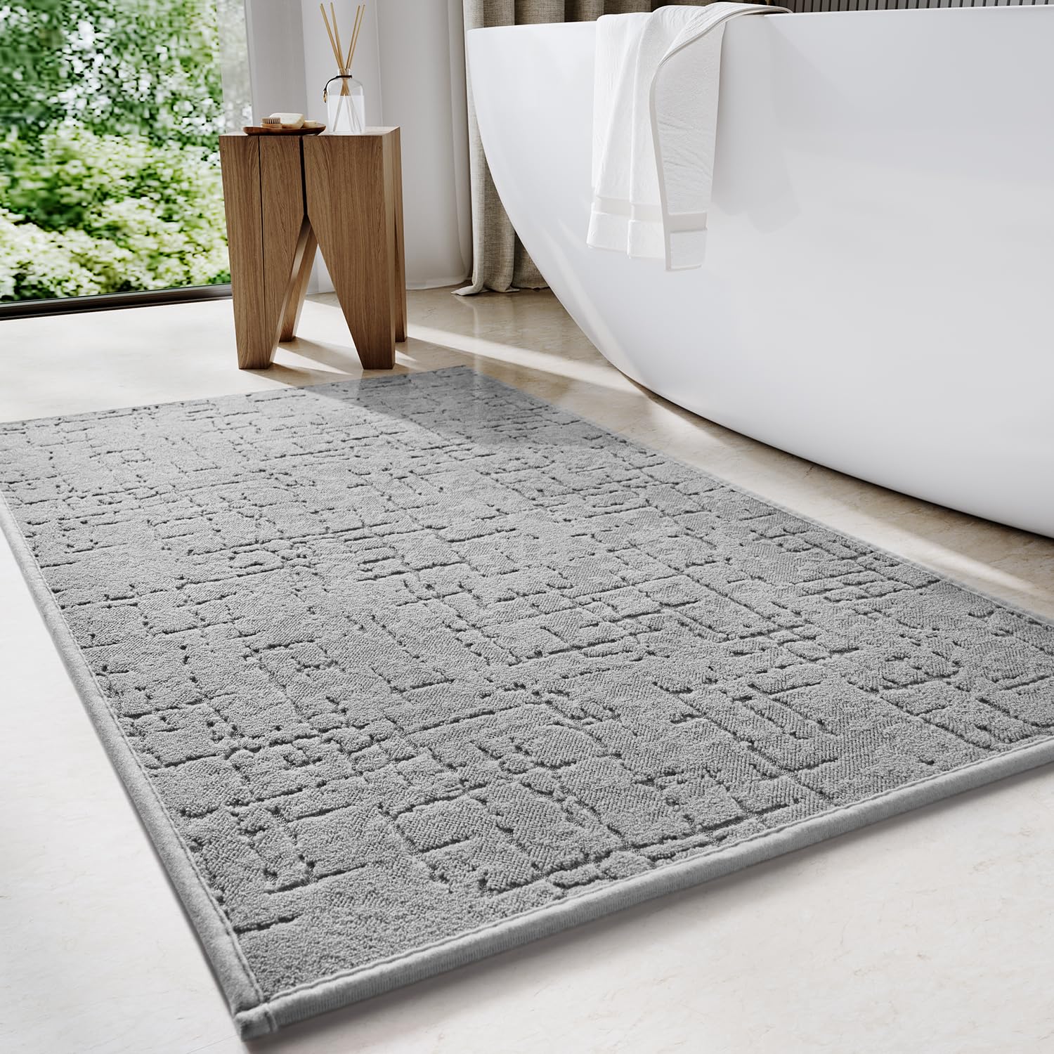 TCHDIO Bath Mat Super Absorbent-Quick Dry Bathroom Mat-Extra Soft Machine Washab