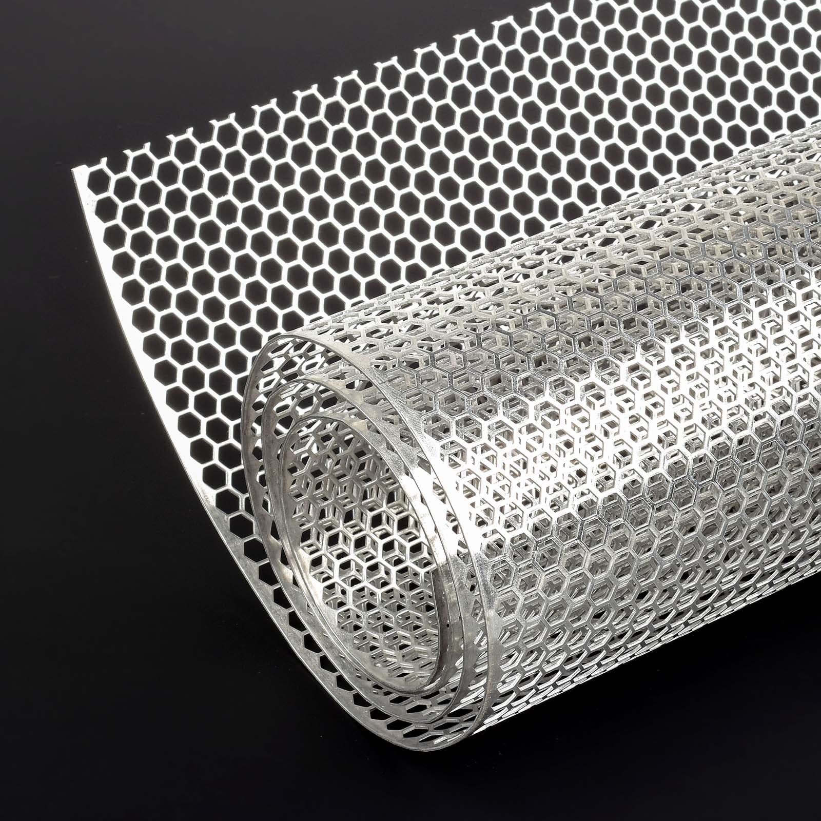 AggAuto Universal 40"x13" Car Grill Mesh Honeycomb 6mm Spacing 1mm Silver | Alum