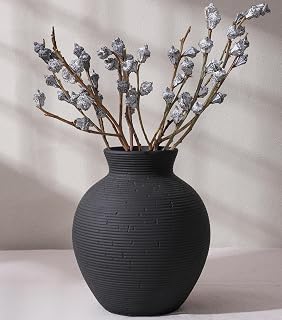Ceramic Flower Vase Home Decor, 7.4 in Farmhouse Table Vases Retro Vintage Living Room Kitchen Bedroom Decoration Pottery Decorative Vases for Flowers House Shelf Office Desk Dining Entryway, Black