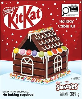 KIT KAT Holiday Cabin Kit, Everything Included, 389 g | Christmas Chocolate, No Baking Required, Milk Chocolate Wafer Bars & Mini Bars, Smarties, Icing & Sprinkles