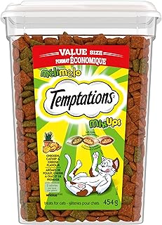 TEMPTATIONS Mix-Ups Cat Treats, Chicken, Cheddar & Catnip Flavour, 454g tub | Crunchy outside, soft inside, no artificial flavours, under 2 calorie per treat, 100% nutritionally complete and balanced