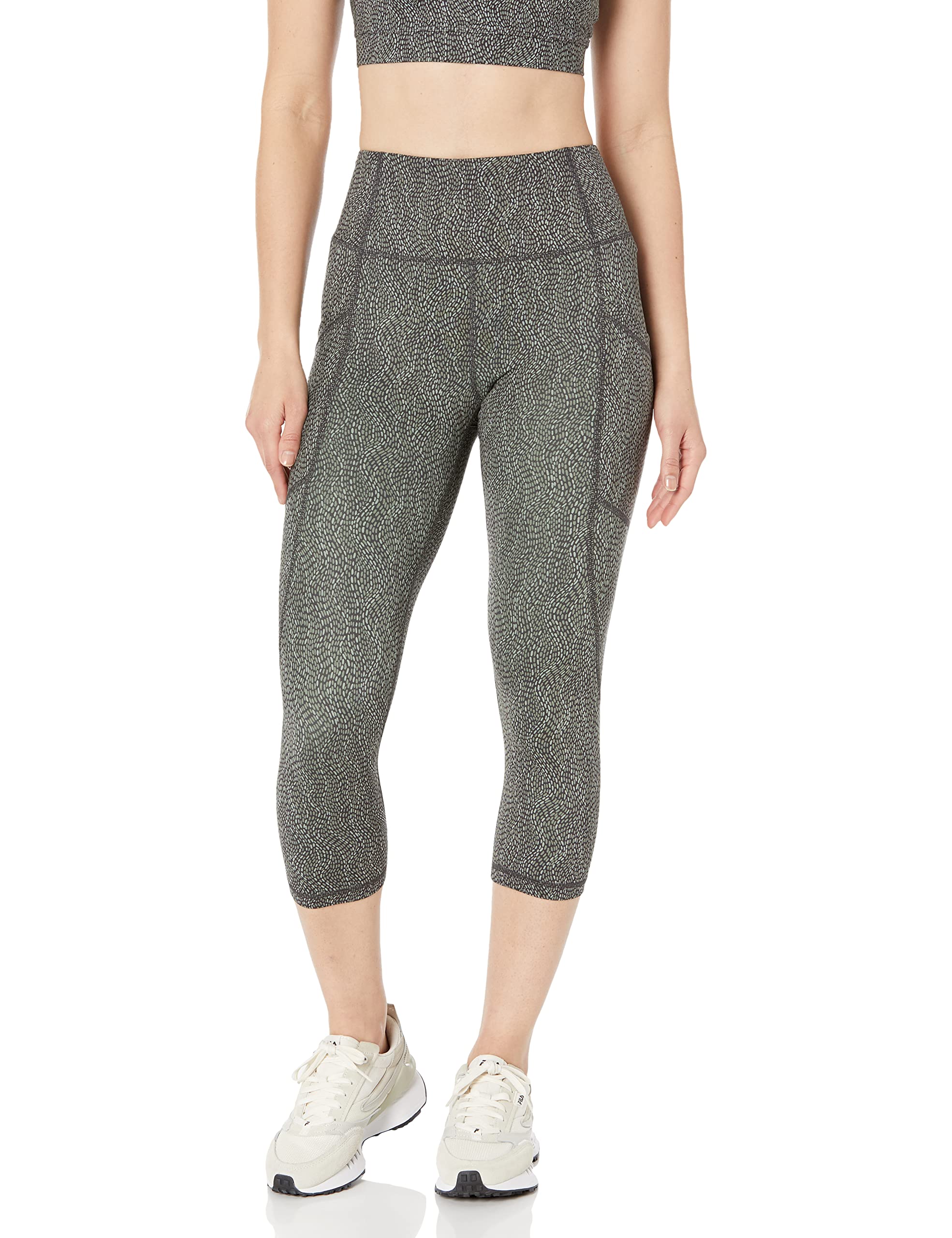 Amazon Essentials Women's 7/8 High Waist Shaping Sports Leggings with Pockets (A