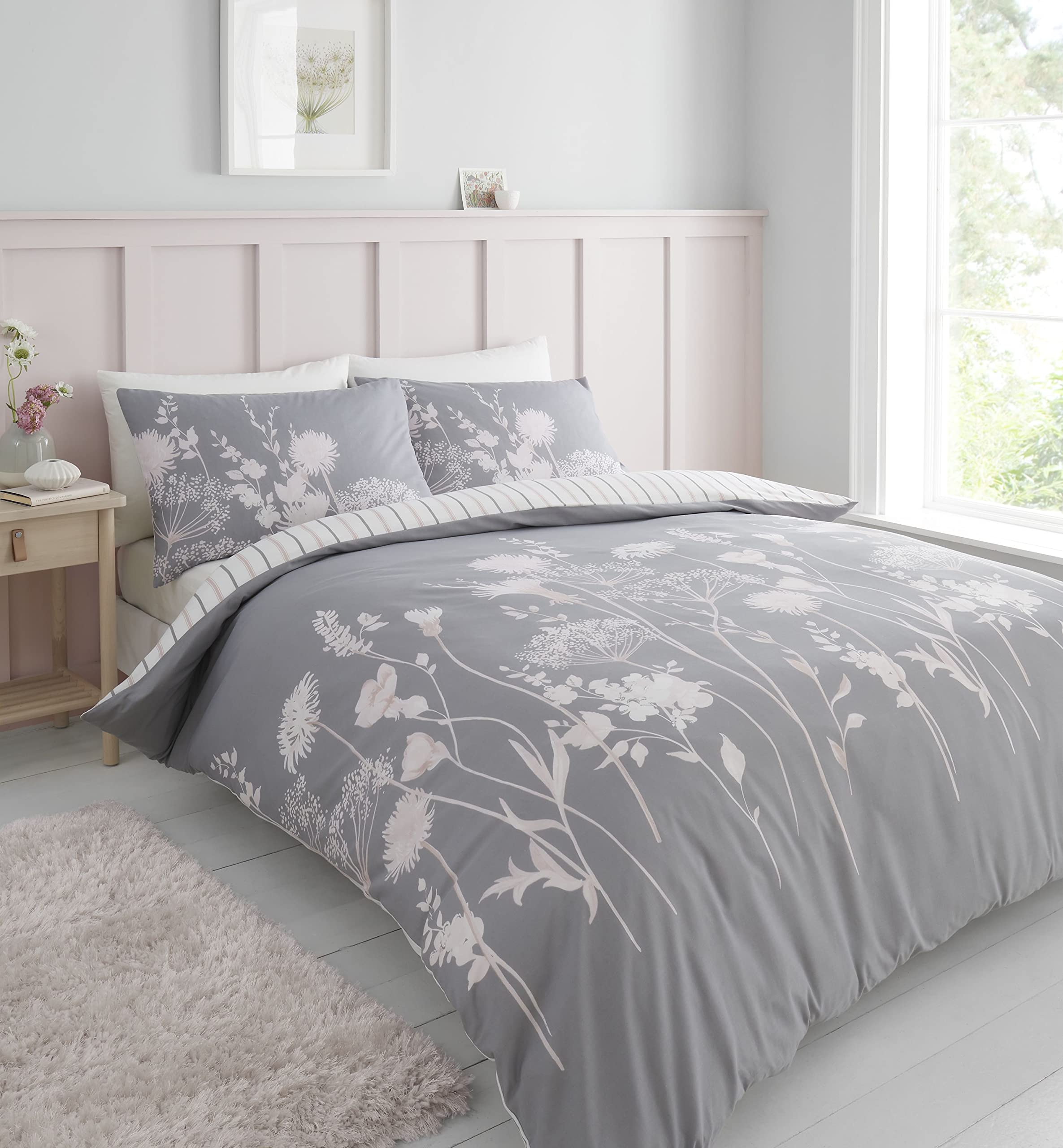 Catherine Lansfield Meadowsweet Floral Reversible Duvet Cover Set with Pillow Ca