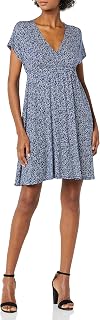 Amazon Essentials Women's Casual Surplice Dress for Beach and Wedding Guest Wear (Available in Plus Size)