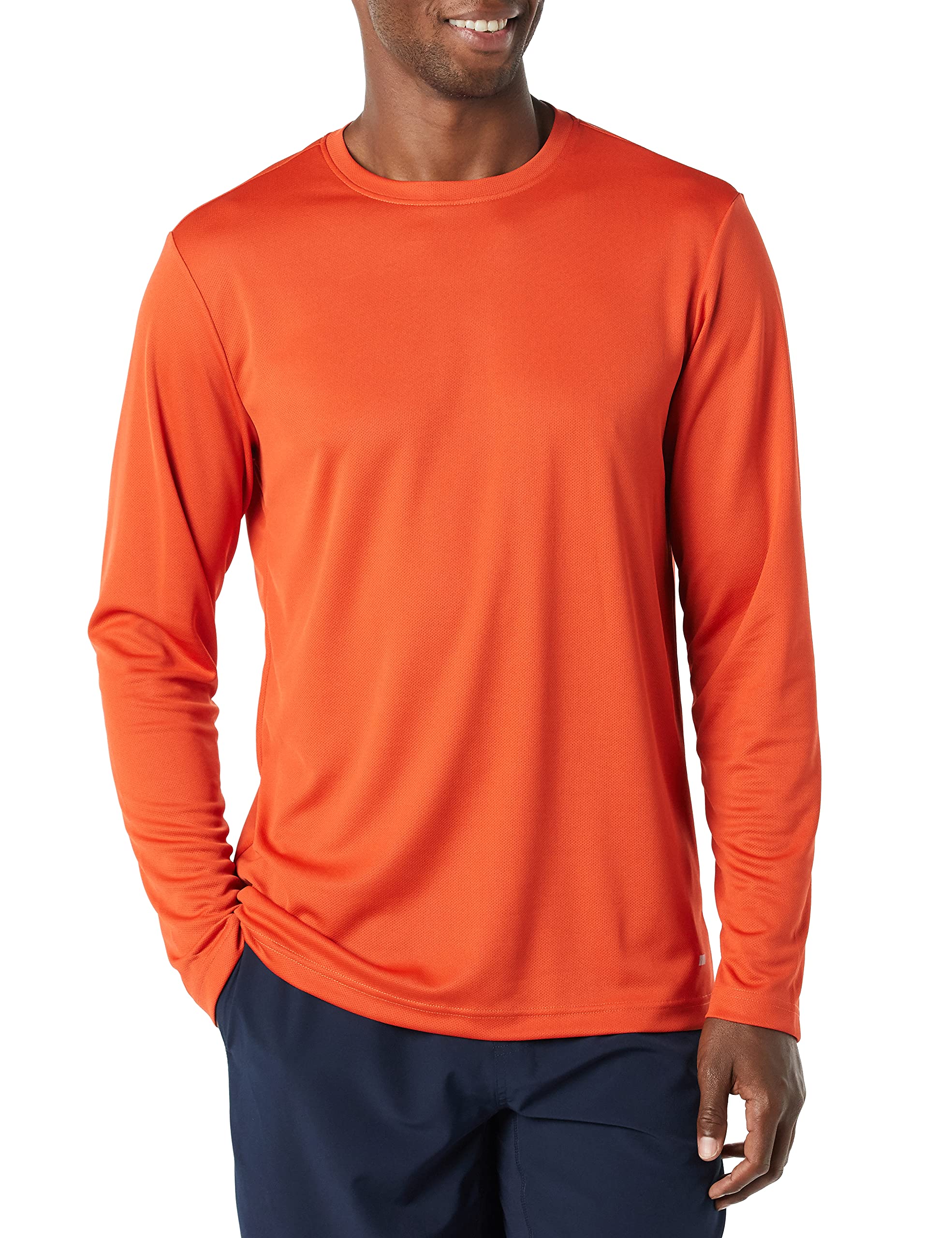 Amazon Essentials Men's Long Sleeve Moisture Wicking Performance Tech Workout Cr