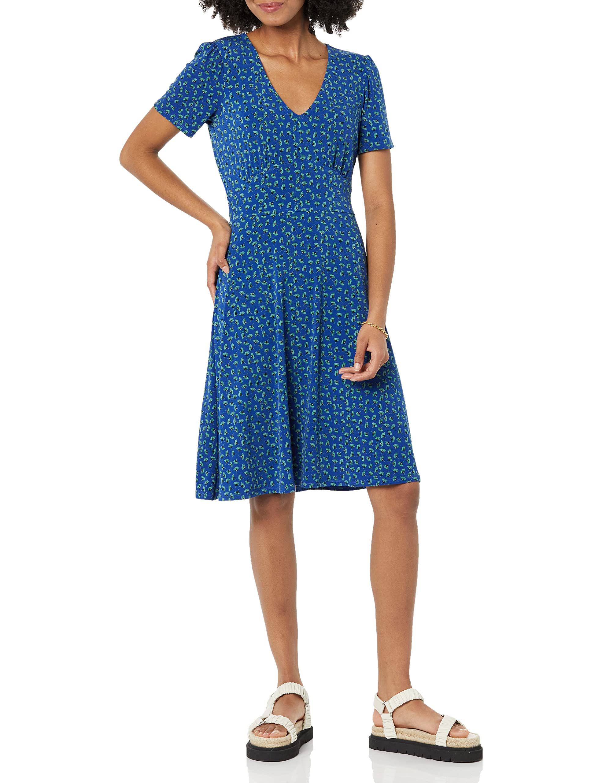Amazon Essentials Womens Short Sleeve V-Neck Gathered Fit and Flare