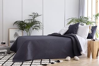 Todocama Fine Boutique Bedspread with Rhombus Design, for Spring, Summer, Autumn and Winter, 100% Extra Soft Microfibre, Multi-purpose Bed Cover, 105 – 200 x 260 cm Dark Grey