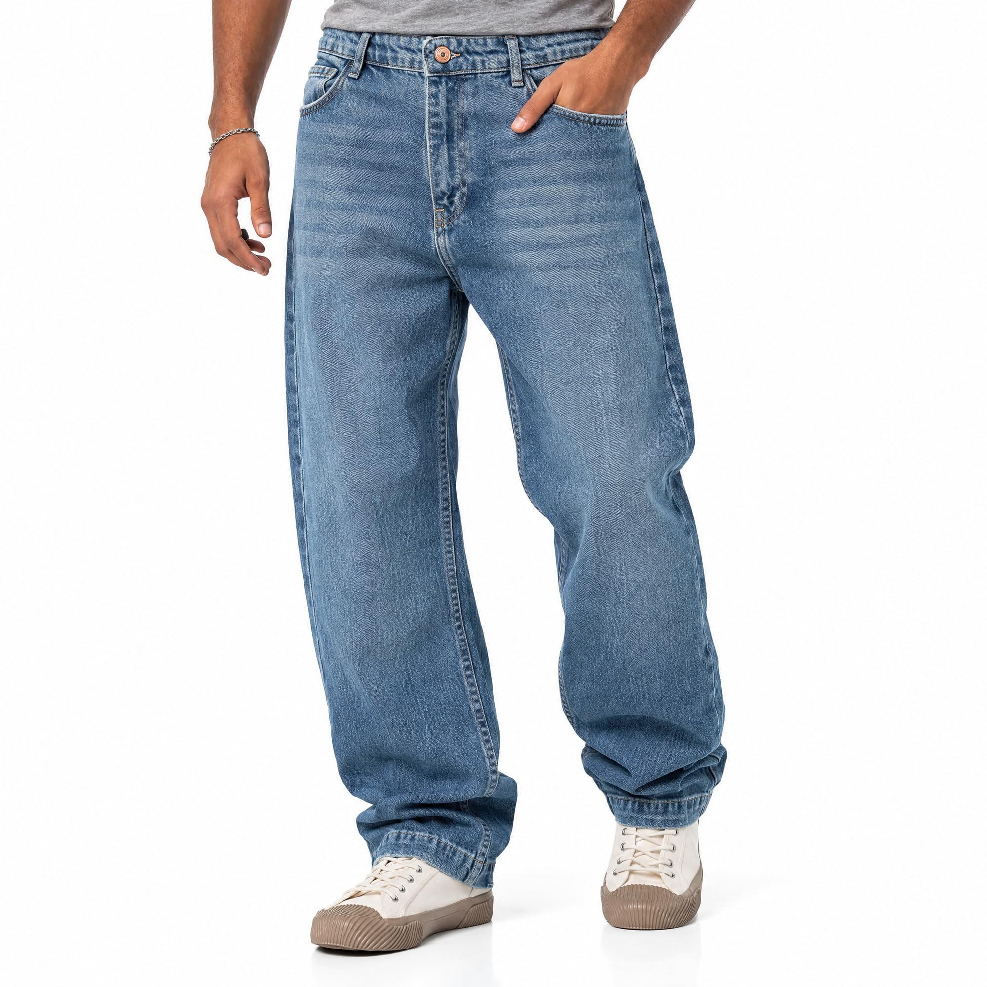 Red Bridge Men's Relaxed Fit Jeans