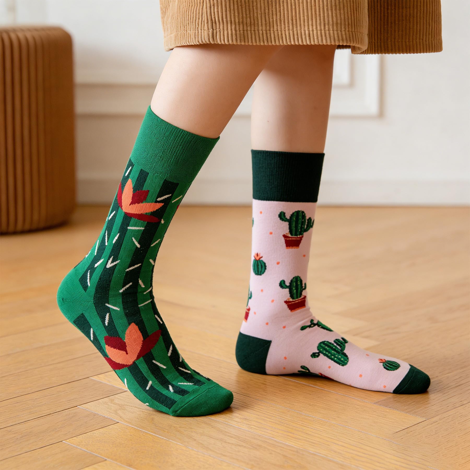 Novelty Socks for Men Women – Coloured Asymmetrical Pattern Funny Crew Socks Spo