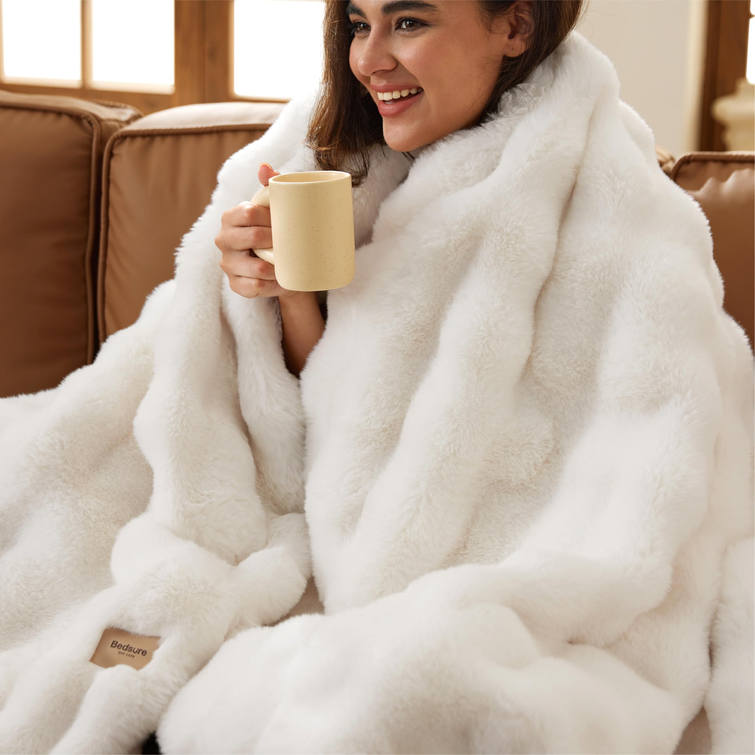 Bedsure Faux Fur Twin Blanket - Fluffy Soft Bubble Blanket for Couch, Faux Fur D