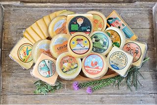 Cheese Bros. Ultimate Assortment Gift Box | Fresh from Wisconsin | Includes Aged Cheddar, Adelheid, Spicy Gouda, Provolone, Dill Havarti, Cheddar | Great Food Gifting Idea