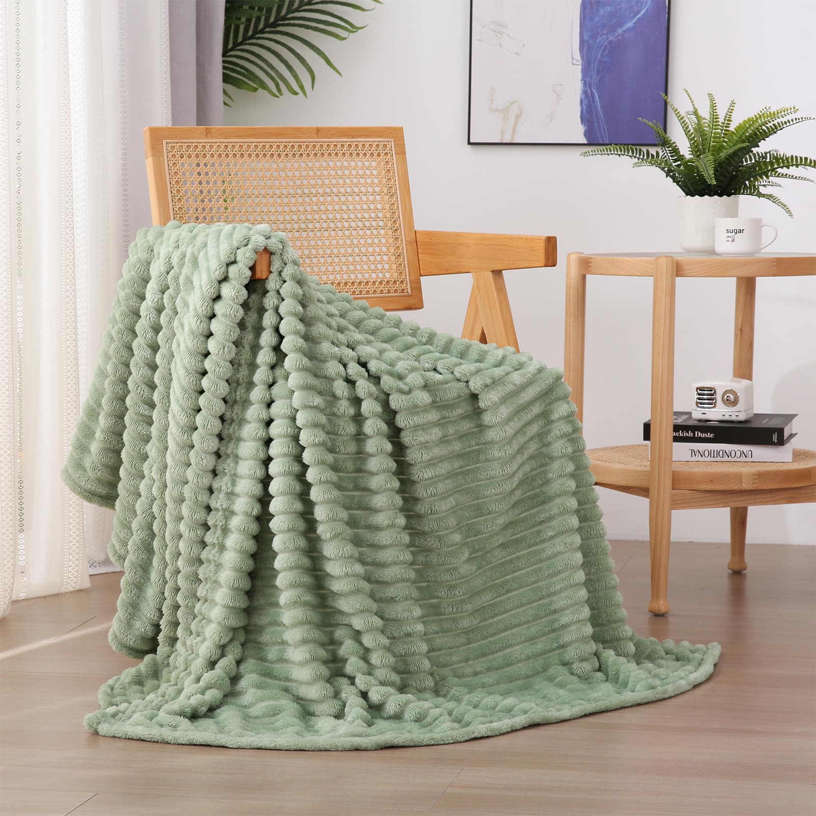 Linecooo Sage Green Fleece Throw Blanket 50”×60” for Couch Sofa Livingroom | Sup