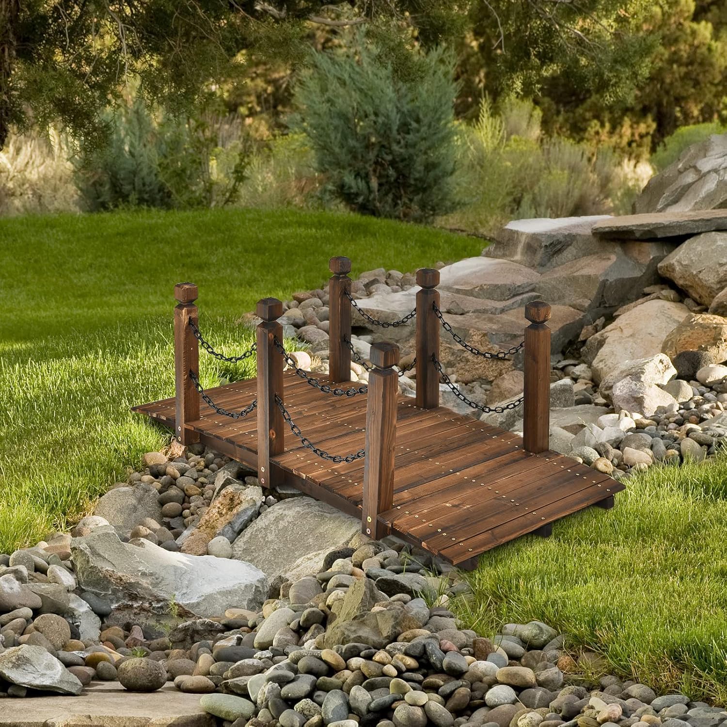 HAPPYGRILL 5FT Wooden Bridge with Safe Chain Railings | Decorative Small Arc Pon