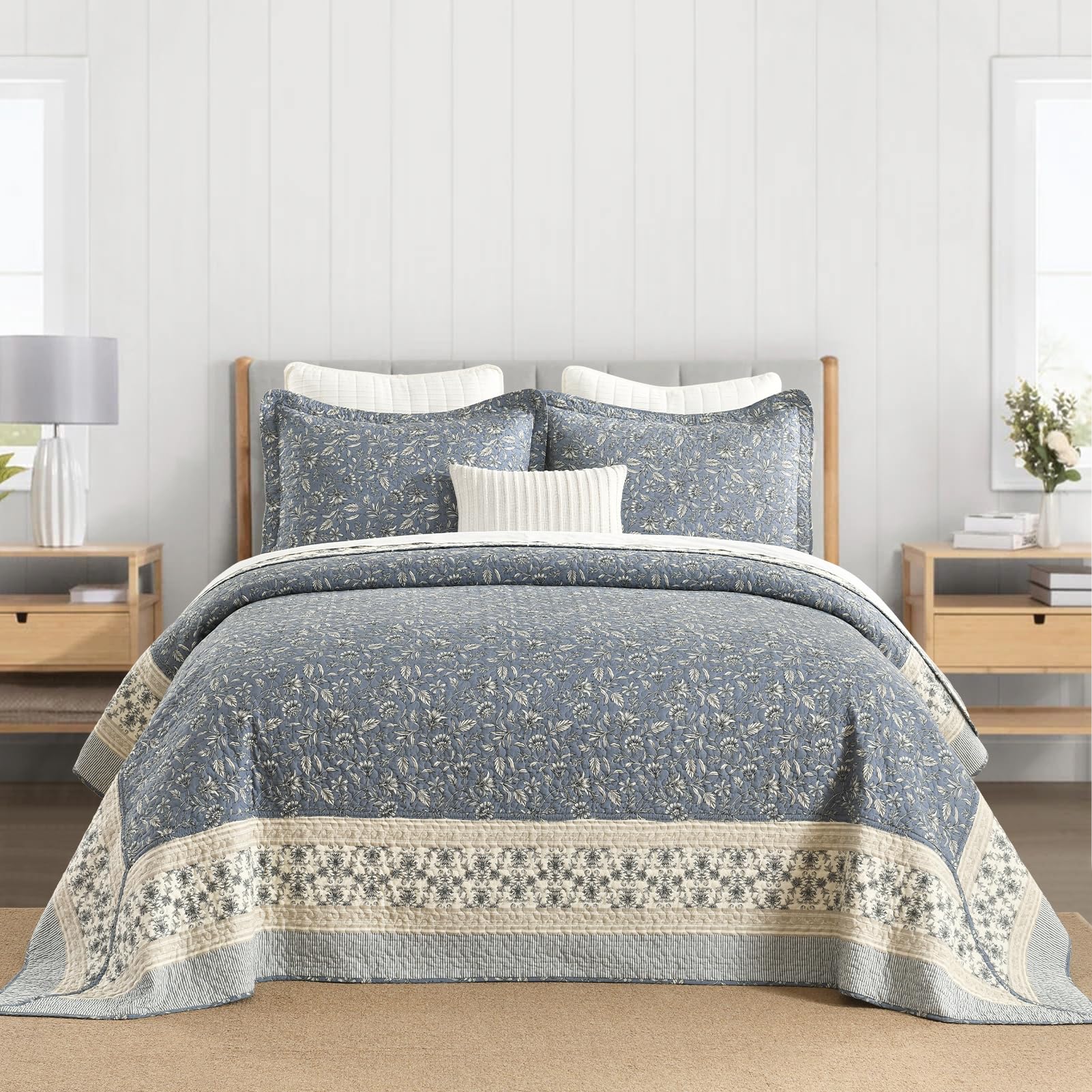100% Cotton Oversized Quilt 120"x120", Extra Large King Bedspread, Farmhouse Bot