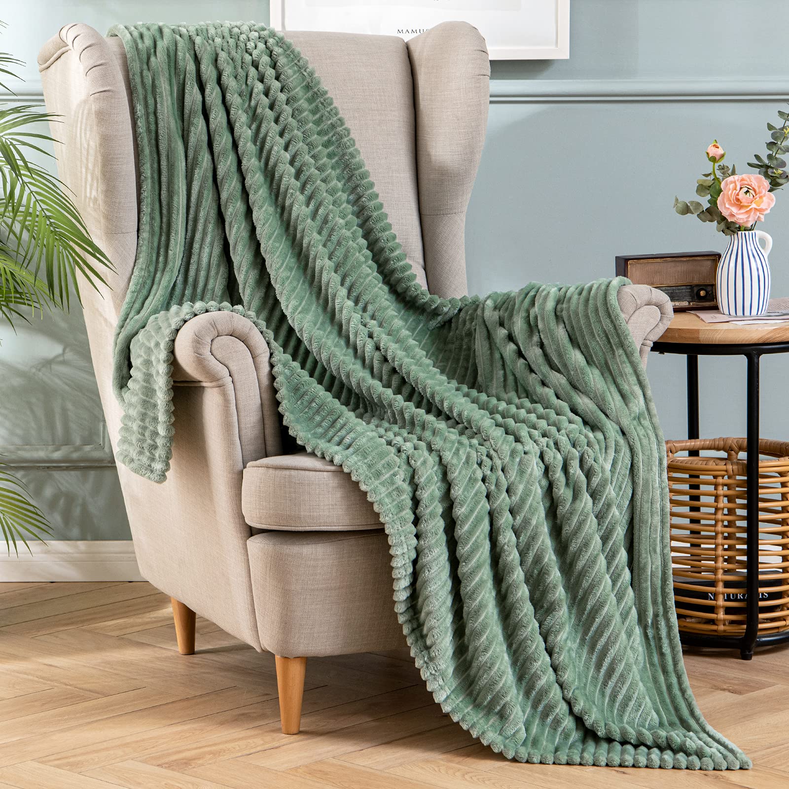 MIULEE Flannel Fleece Throw Blankets Soft Warm Comfortable Throws for Sofa Cordu