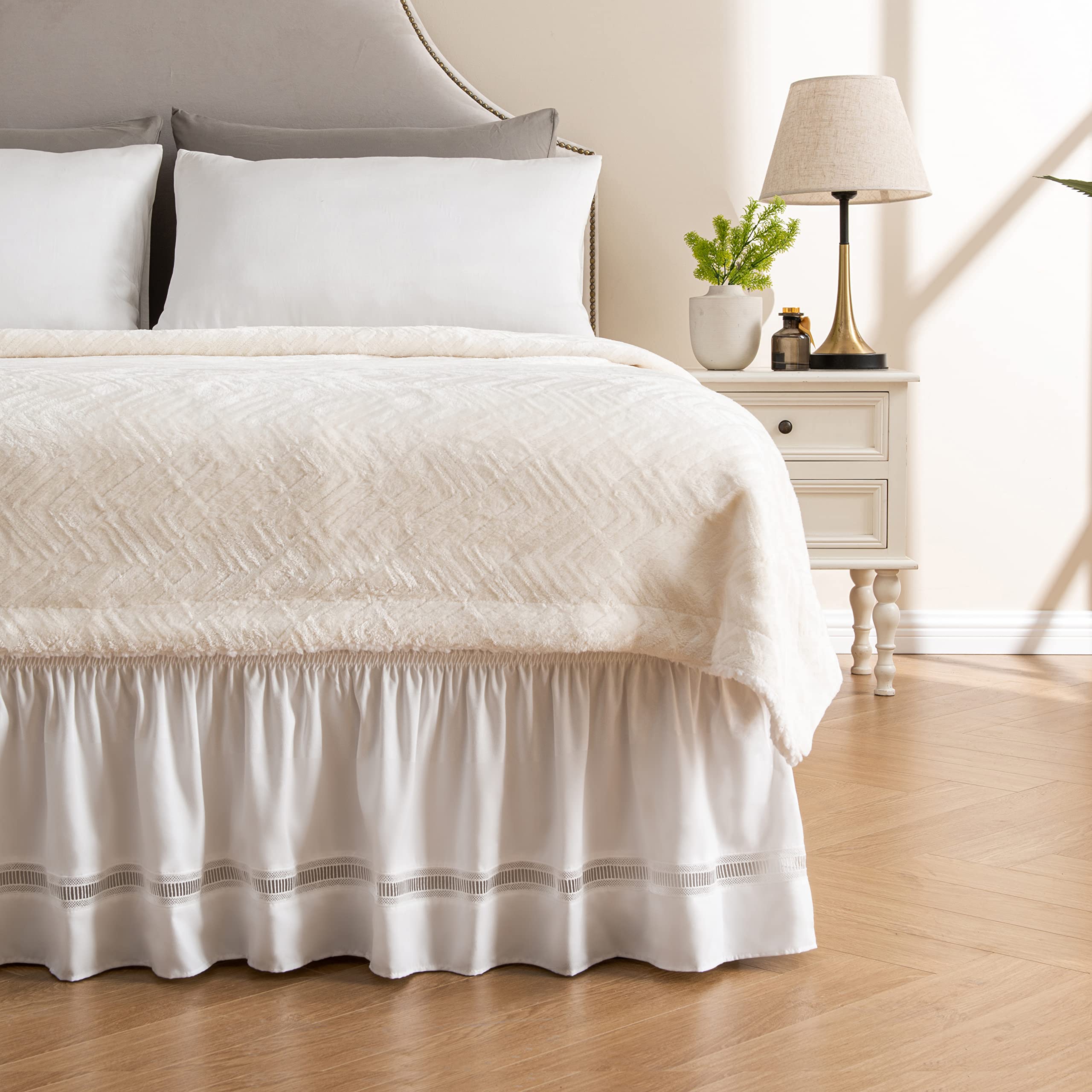 MIYE Wrap Around Ruffled Lace Bed Skirt, Elastic Dust Ruffle with Adjustable Bel