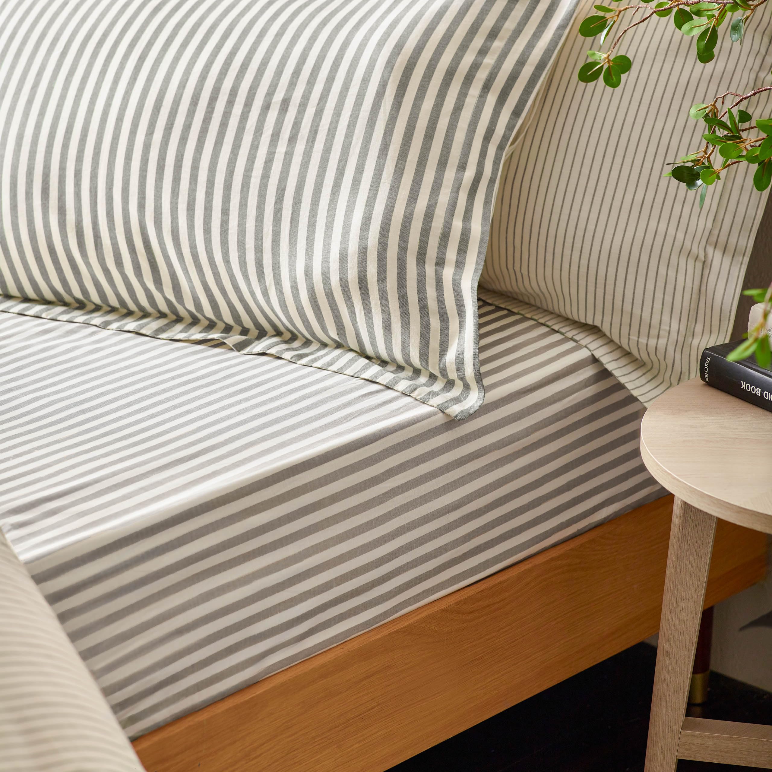 Yard Hebden Striped Midi Fitted Sheet 100% Ultra-Soft Cotton with Stripes (Grey 