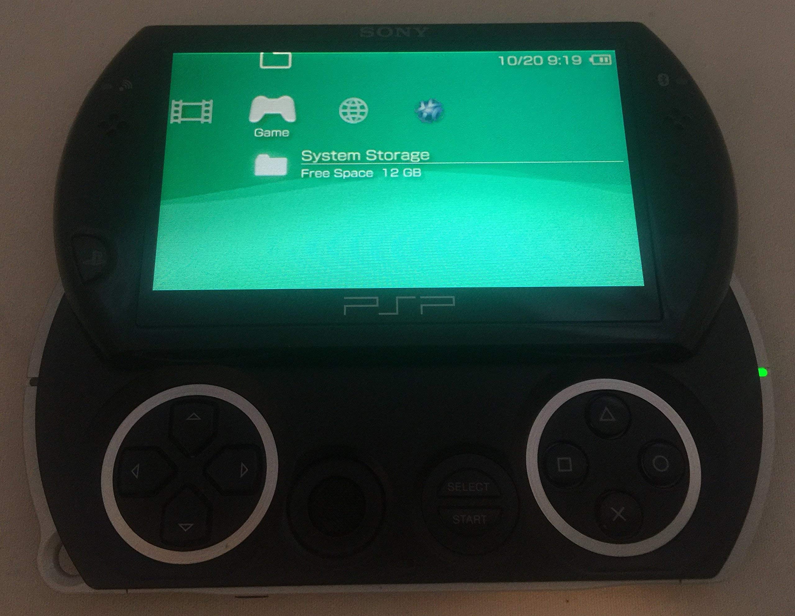PSPgo - Piano Black (Renewed)