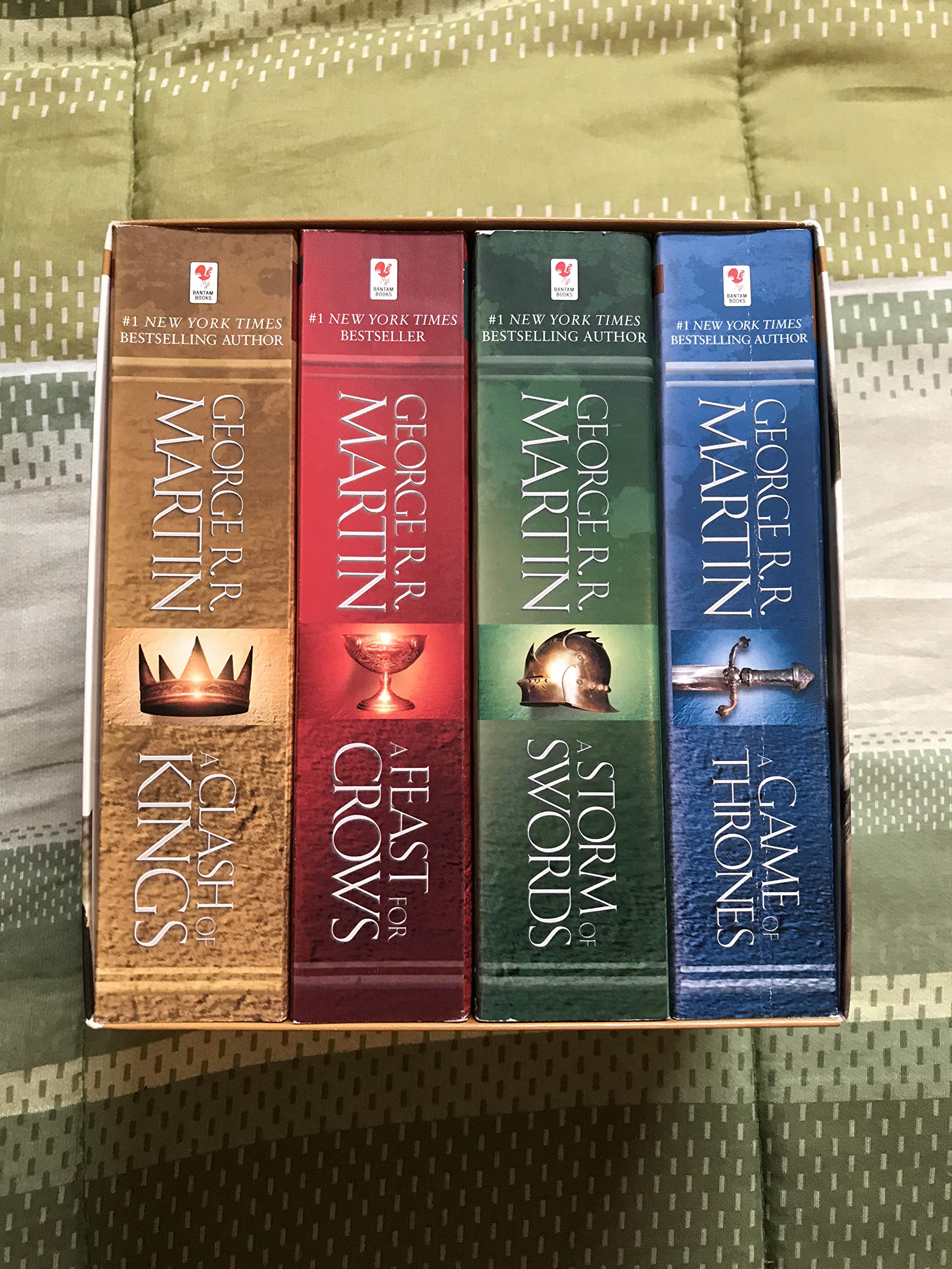 Game of Thrones Boxed Set: A Game of Thrones/A Clash of Kings/A Storm of Swords/