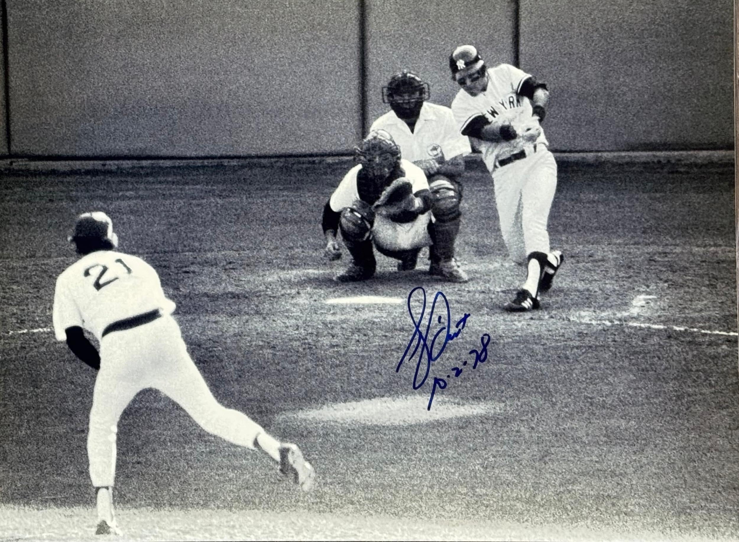 Bucky Dent Autographed Yankees 11x14 Baseball Photo - Autographed MLB Photos