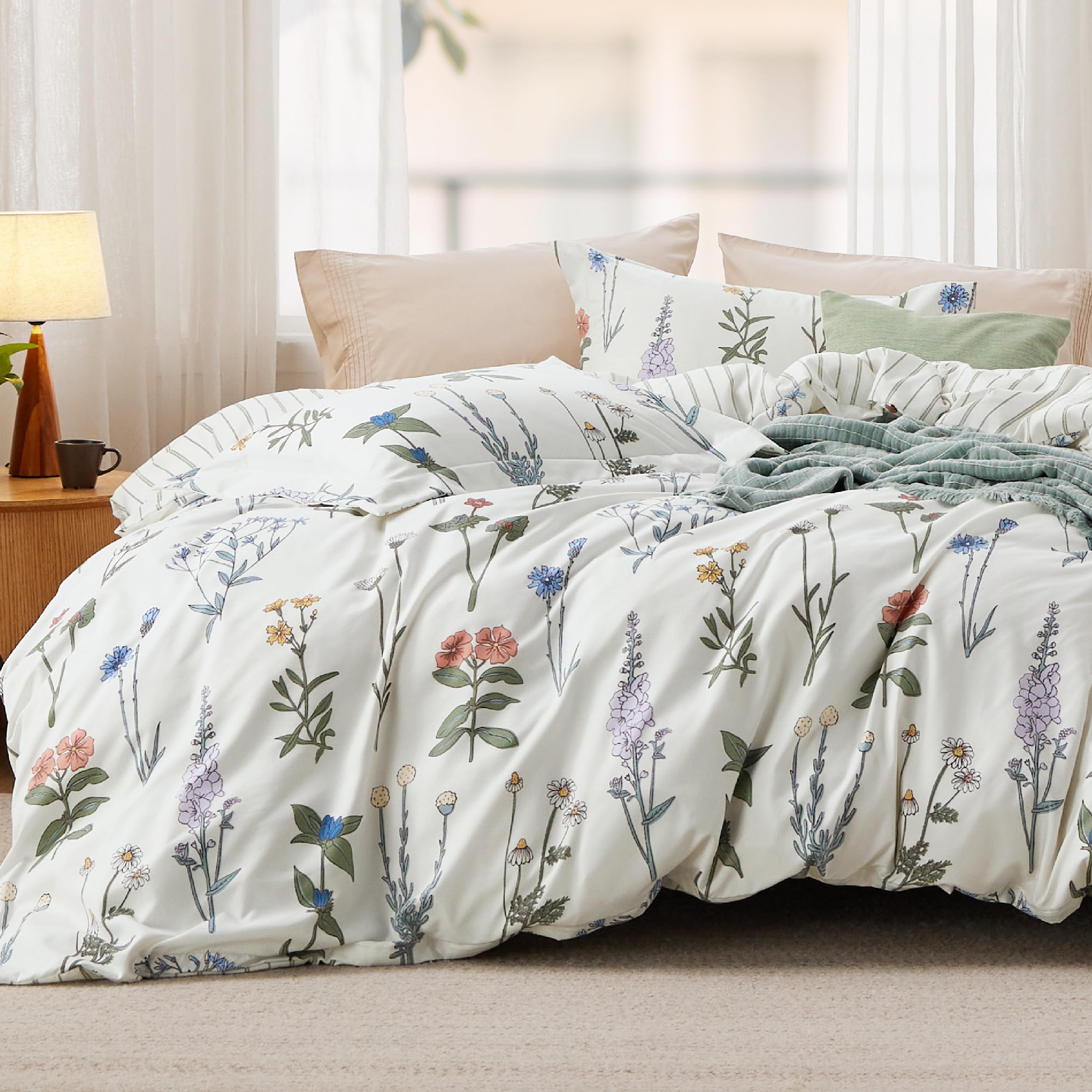 Bedsure Duvet Cover Queen Size - Reversible Cute Floral Duvet Cover Set with Zip
