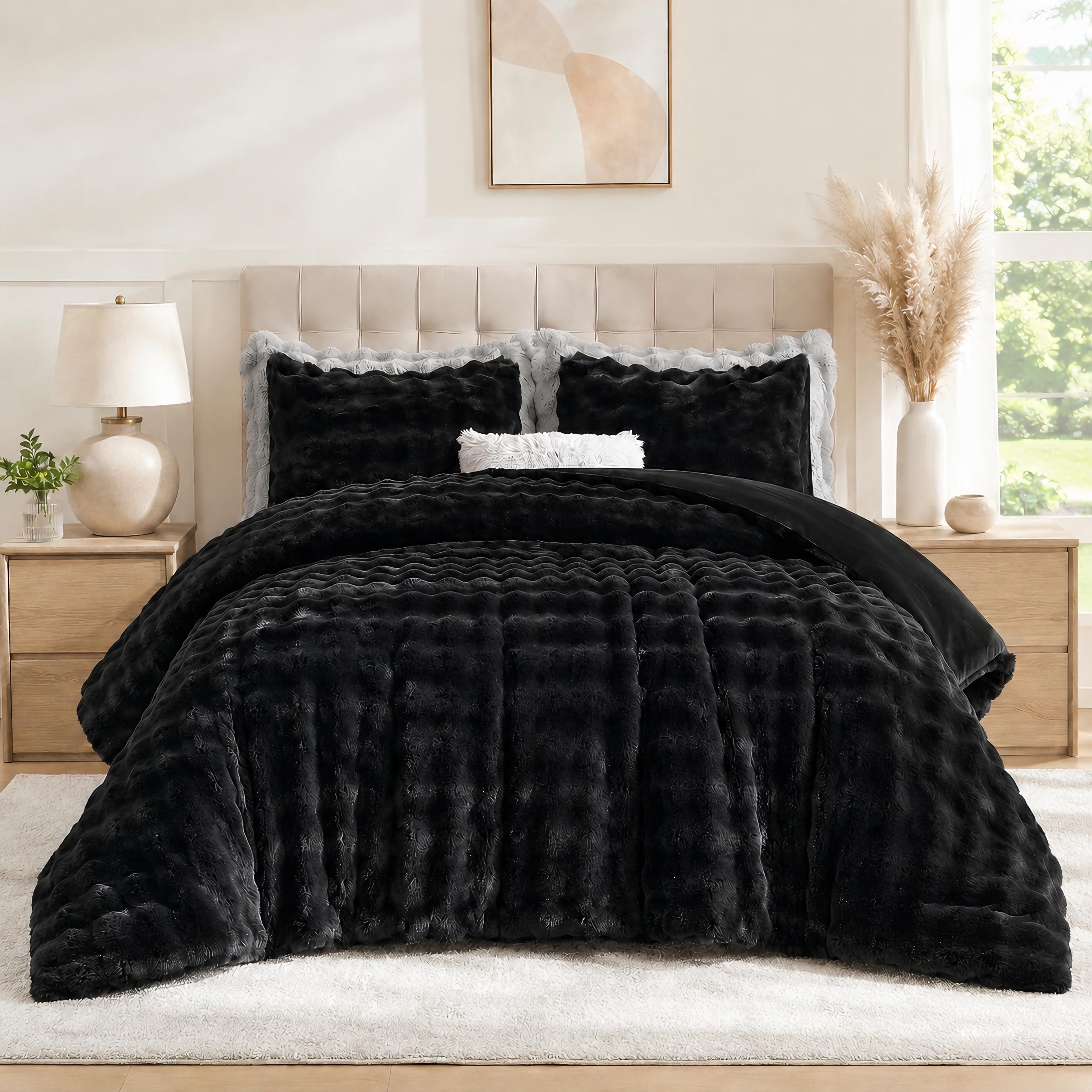YIKUSH Queen Faux Fur Soft Comforter Set, Fluffy Black Rabbit Fur Comforter | Wa