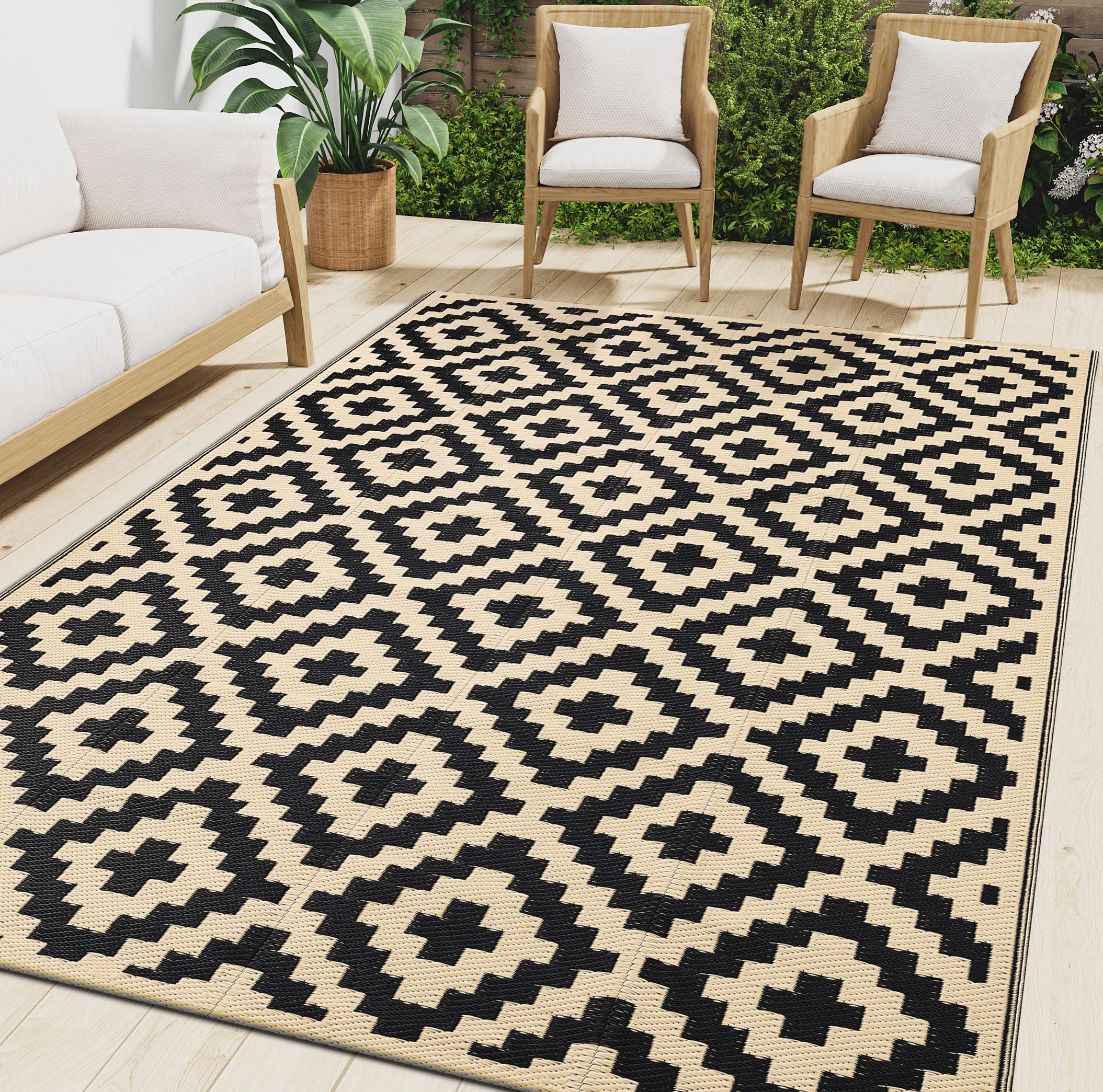 Smiry Outdoor Rug 5x8 ft Waterproof Reversible Boho Mat, Black & Beige | Polypro