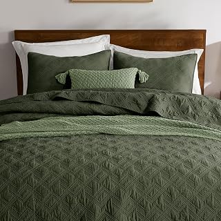 WDCOZY 100% Cotton King Size Quilt Set - Olive Green Pre-Washed Soft Lightweight Modern Bedspread, Farmhouse Country Rustic Coverlet, Textured Like Linen, Shabby Chic Gauze Bedding, 3 Pieces