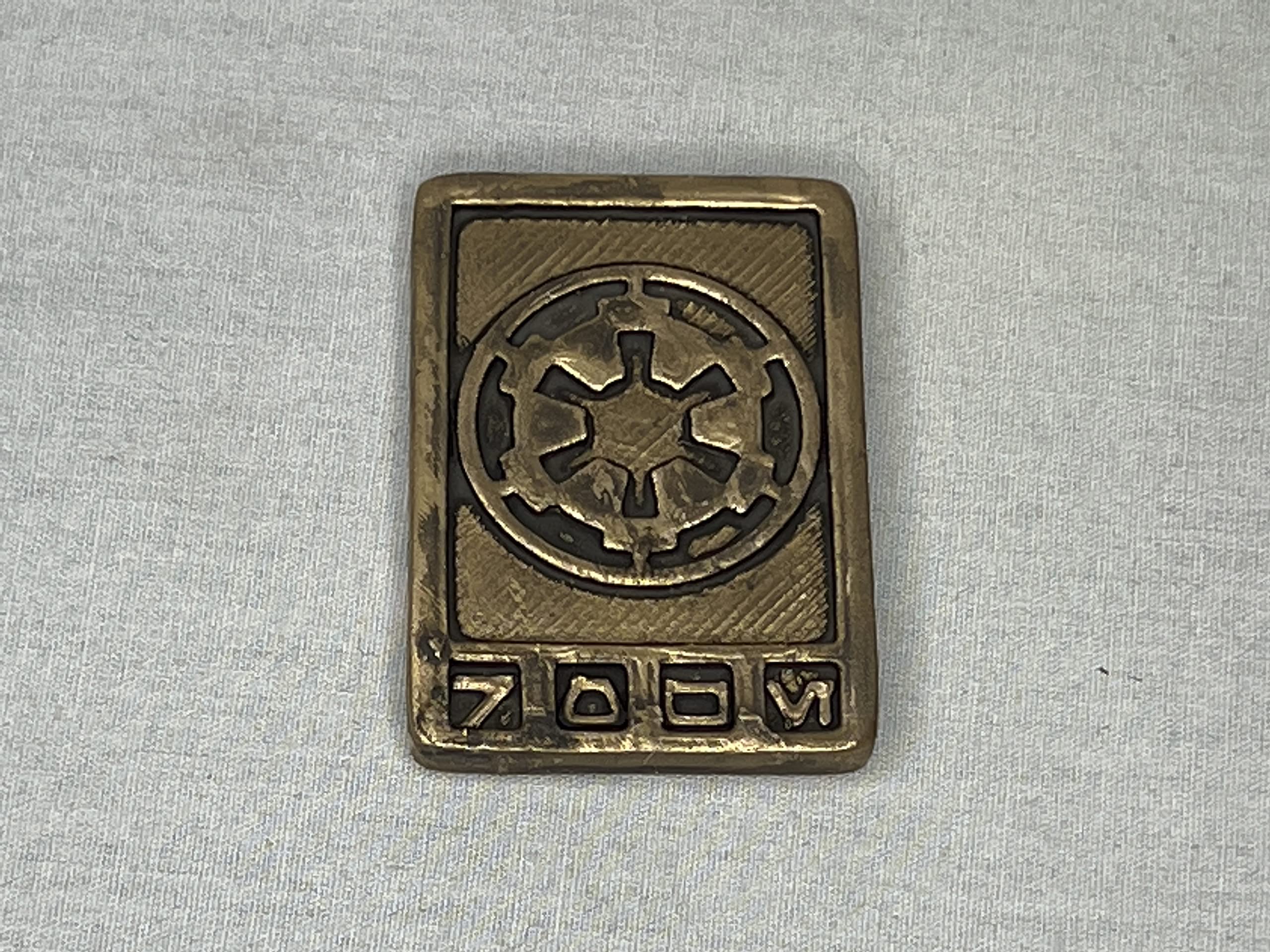 Star Wars Galactic Gold Credit Chip Piece, Real Prop Replica, Solid Metal, Signe